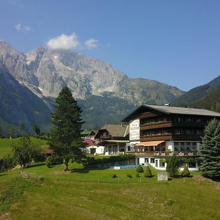 Pension Schoene Aussicht Kuchl Exterior foto