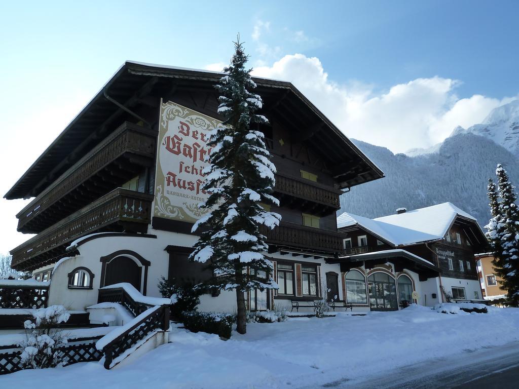 Pension Schoene Aussicht Kuchl Exterior foto